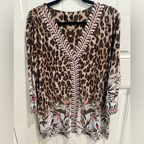 JM Collection XL Leopard Print V-Neck Blouse - Picture 1 of 6